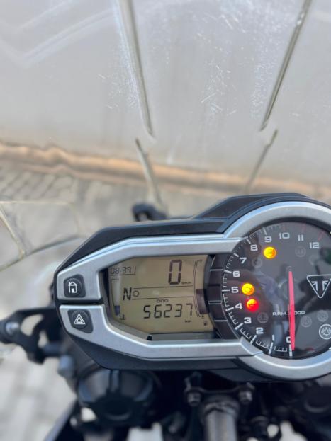 TRIUMPH Tiger 800 XC, Foto 5