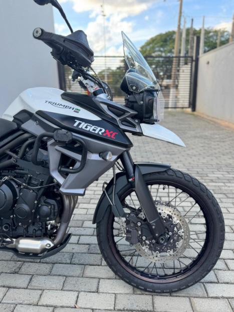 TRIUMPH Tiger 800 XC, Foto 9