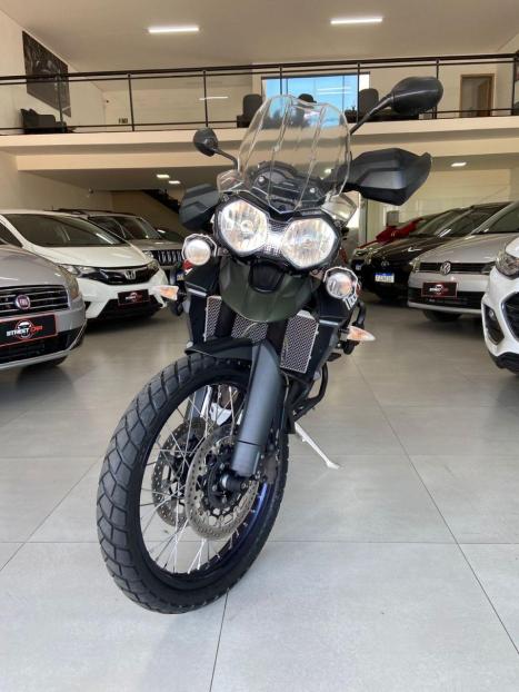 TRIUMPH Tiger 800 XCA, Foto 2