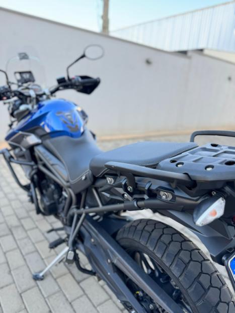 TRIUMPH Tiger 800 XRX, Foto 11