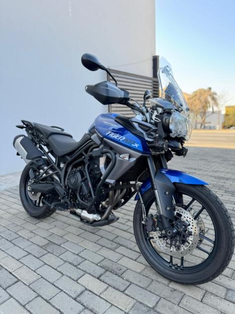 TRIUMPH Tiger 800 XRX, Foto 9