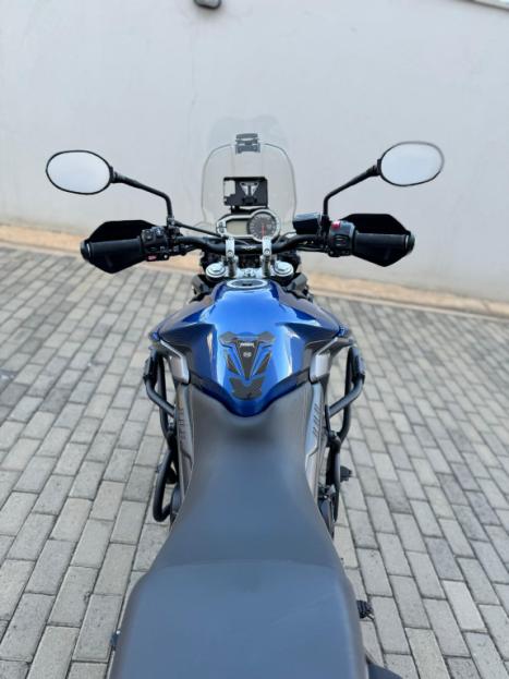 TRIUMPH Tiger 800 XRX, Foto 5