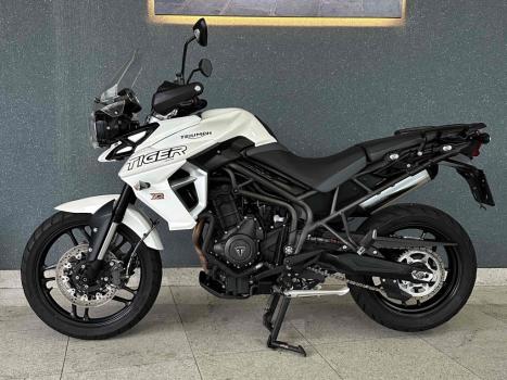 TRIUMPH Tiger 800 XR, Foto 2