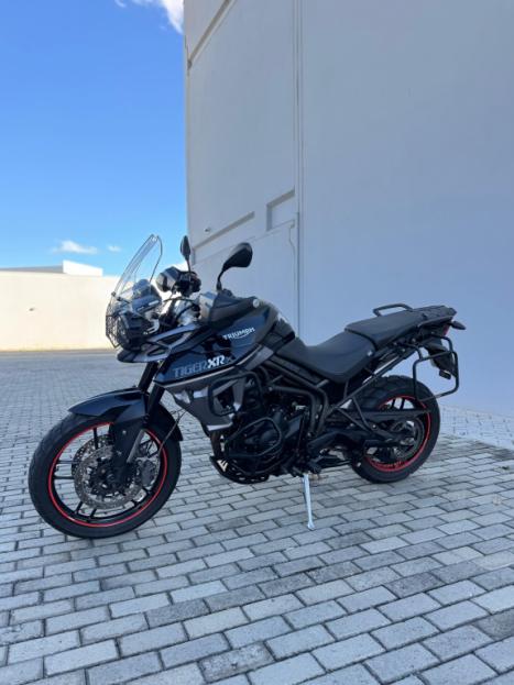 TRIUMPH Tiger 800 XRX, Foto 2