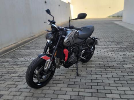 TRIUMPH Trident 660 , Foto 3