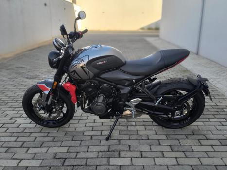 TRIUMPH Trident 660 , Foto 1
