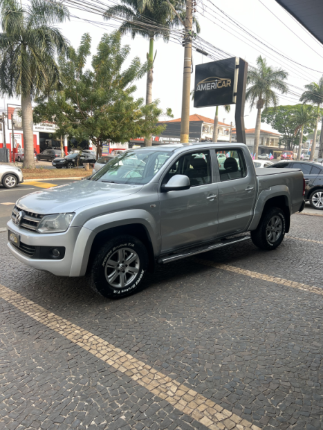 VOLKSWAGEN Amarok 2.0 16V 4X4 CABINE DUPLA TRENDLINE TURBO INTERCOOLER, Foto 2