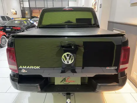 VOLKSWAGEN Amarok 2.0 16V 4X4 CABINE DUPLA COMFORTLINE TURBO INTERCOOLER AUTOMTICO, Foto 2