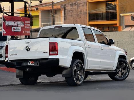 VOLKSWAGEN Amarok 2.0 16V 4X4 CABINE DUPLA COMFORTLINE TURBO INTERCOOLER AUTOMTICO, Foto 4