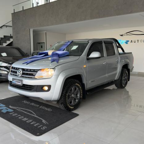 VOLKSWAGEN Amarok 2.0 16V 4X4 CABINE DUPLA TRENDLINE TURBO INTERCOOLER AUTOMTICO, Foto 3