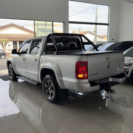 VOLKSWAGEN Amarok 2.0 16V 4X4 CABINE DUPLA TRENDLINE TURBO INTERCOOLER AUTOMTICO, Foto 4
