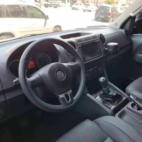 VOLKSWAGEN Amarok 2.0 16V 4X4 CABINE DUPLA  HIGHLINE TURBO INTERCOOLER, Foto 9