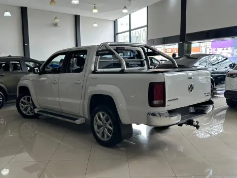 VOLKSWAGEN Amarok 3.0 V6 CABINE DUPLA HIGHLINE 4X4 TURBO INTERCOOLER AUTOMTICO, Foto 5