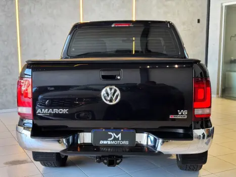 VOLKSWAGEN Amarok 3.0 V6 CABINE DUPLA HIGHLINE 4X4 TURBO INTERCOOLER AUTOMTICO, Foto 8