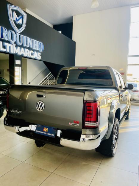 VOLKSWAGEN Amarok 3.0 V6 CABINE DUPLA HIGHLINE 4X4 TURBO INTERCOOLER AUTOMTICO, Foto 9