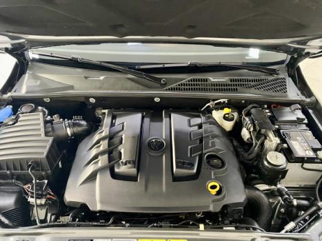 VOLKSWAGEN Amarok 3.0 V6 CABINE DUPLA HIGHLINE 4X4 TURBO INTERCOOLER AUTOMTICO, Foto 13