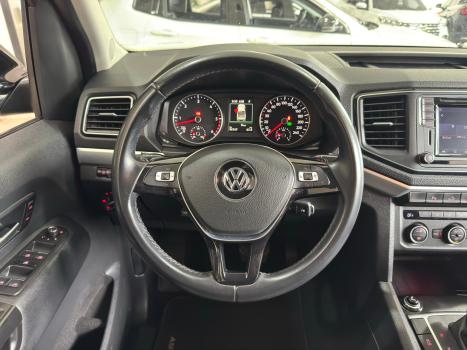 VOLKSWAGEN Amarok 3.0 V6 CABINE DUPLA HIGHLINE 4X4 TURBO INTERCOOLER AUTOMTICO, Foto 8