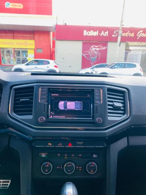 VOLKSWAGEN Amarok 3.0 V6 CABINE DUPLA HIGHLINE 4X4 TURBO INTERCOOLER AUTOMTICO, Foto 17