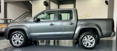 VOLKSWAGEN Amarok 3.0 V6 CABINE DUPLA HIGHLINE 4X4 TURBO INTERCOOLER AUTOMTICO, Foto 2