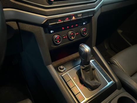VOLKSWAGEN Amarok 3.0 V6 CABINE DUPLA HIGHLINE 4X4 TURBO INTERCOOLER AUTOMTICO, Foto 14
