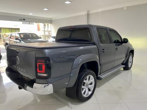 VOLKSWAGEN Amarok 3.0 V6 CABINE DUPLA HIGHLINE 4X4 TURBO INTERCOOLER AUTOMTICO, Foto 2