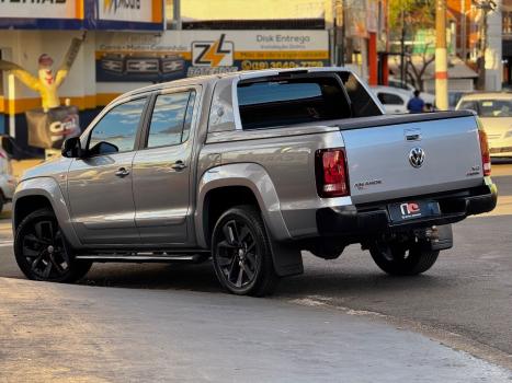 VOLKSWAGEN Amarok 3.0 V6 CABINE DUPLA HIGHLINE EXTREME 4X4 TURBO INTERCOOLER AUTOMTICO, Foto 3
