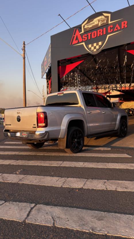 VOLKSWAGEN Amarok 3.0 V6 CABINE DUPLA HIGHLINE 4X4 TURBO INTERCOOLER AUTOMTICO, Foto 5