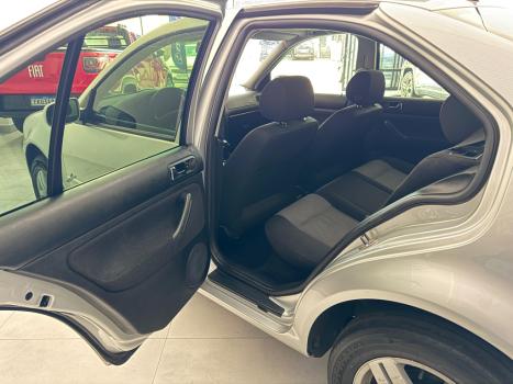 VOLKSWAGEN Bora 2.0 4P AUTOMTICO, Foto 9