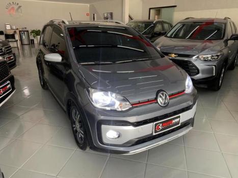 VOLKSWAGEN Cross UP 1.0 12V 4P TSI FLEX, Foto 4