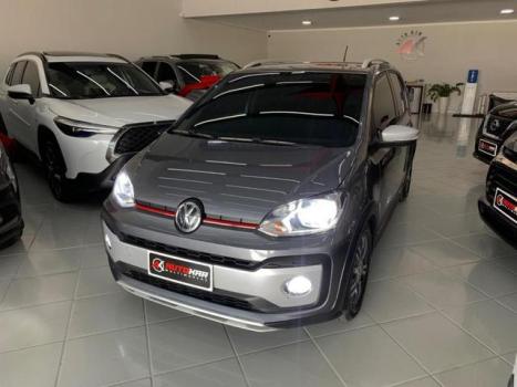 VOLKSWAGEN Cross UP 1.0 12V 4P TSI FLEX, Foto 6