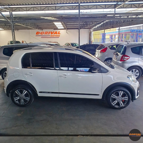 VOLKSWAGEN Cross UP 1.0 12V 4P TSI FLEX, Foto 1