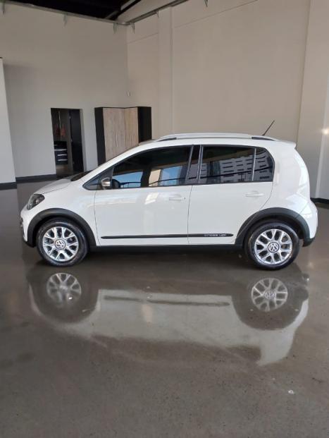 VOLKSWAGEN Cross UP 1.0 12V 4P TSI FLEX, Foto 7