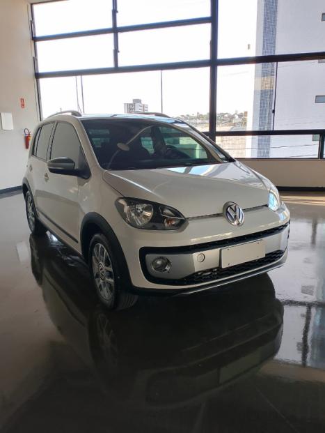 VOLKSWAGEN Cross UP 1.0 12V 4P TSI FLEX, Foto 9