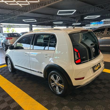 VOLKSWAGEN Cross UP 1.0 12V 4P TSI FLEX, Foto 4