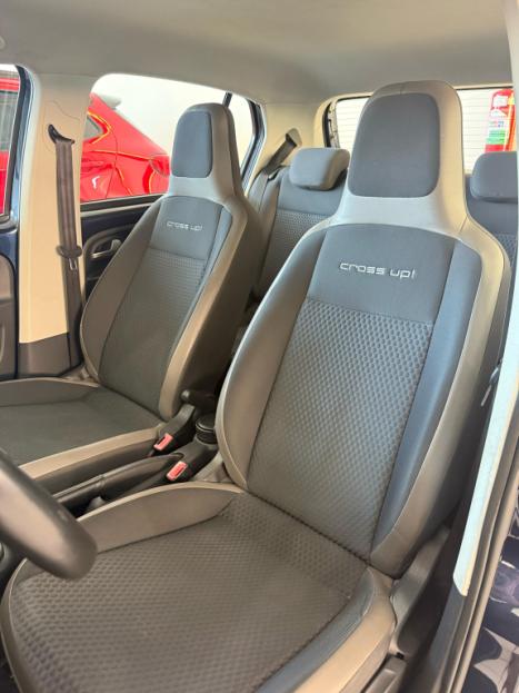 VOLKSWAGEN Cross UP 1.0 12V 4P TSI FLEX, Foto 13