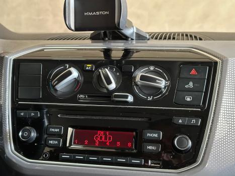VOLKSWAGEN Cross UP 1.0 12V 4P TSI FLEX, Foto 8