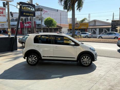 VOLKSWAGEN Cross UP 1.0 12V 4P FLEX, Foto 4