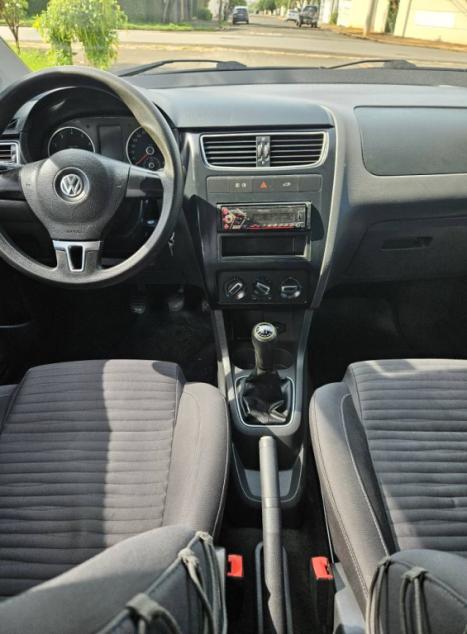 VOLKSWAGEN Crossfox 1.6 4P FLEX, Foto 8