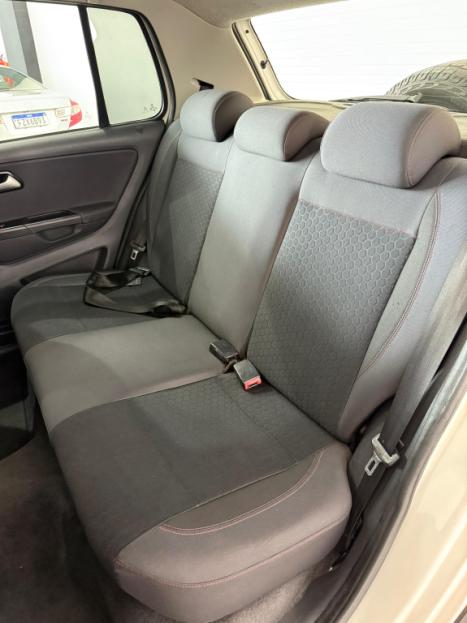 VOLKSWAGEN Crossfox 1.6 4P FLEX, Foto 12