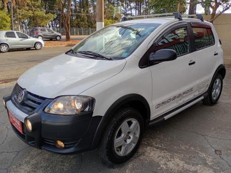 VOLKSWAGEN Crossfox 1.6 4P FLEX, Foto 2