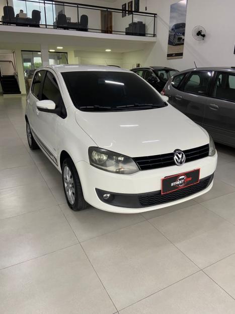 VOLKSWAGEN Fox 1.0 4P FLEX, Foto 3