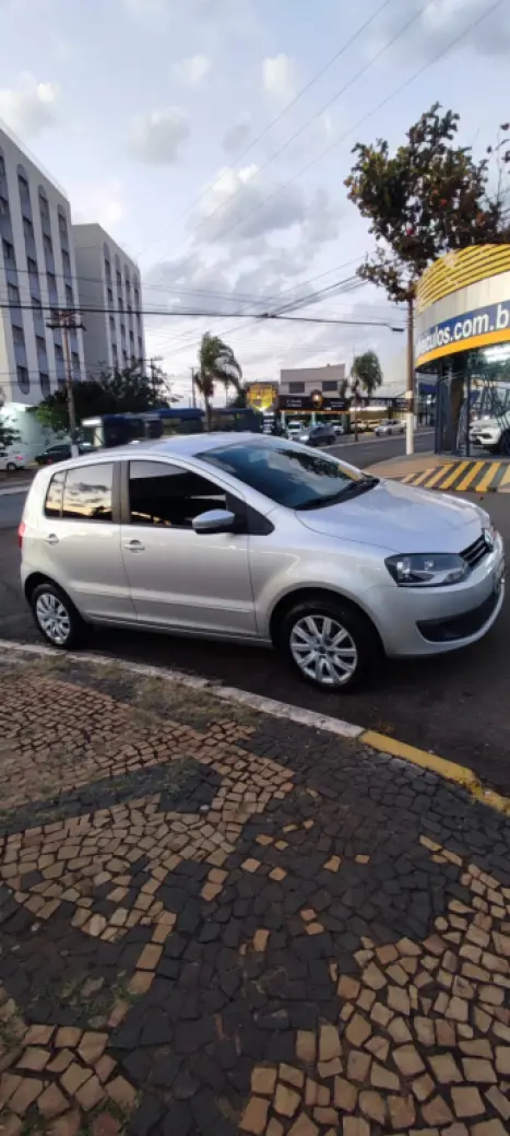 VOLKSWAGEN Fox 1.0 4P FLEX, Foto 4