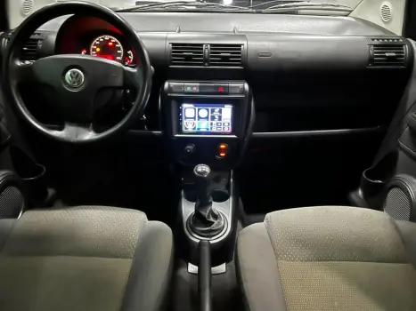 VOLKSWAGEN Fox 1.0 4P PLUS FLEX, Foto 6