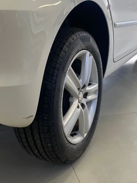 VOLKSWAGEN Fox 1.0, Foto 10