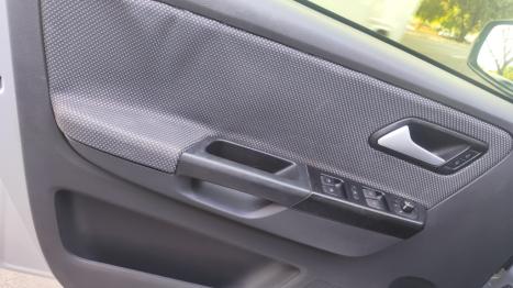 VOLKSWAGEN Fox 1.0 FLEX, Foto 10