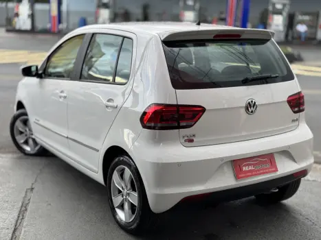 VOLKSWAGEN Fox 1.6 16V 4P MSI HIGHLINE FLEX, Foto 6