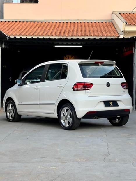 VOLKSWAGEN Fox 1.6 16V 4P MSI HIGHLINE FLEX, Foto 4