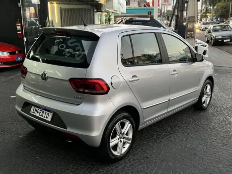 VOLKSWAGEN Fox 1.6 16V 4P MSI HIGHLINE FLEX, Foto 4