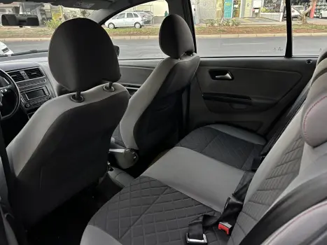 VOLKSWAGEN Fox 1.6 16V 4P MSI HIGHLINE FLEX, Foto 8