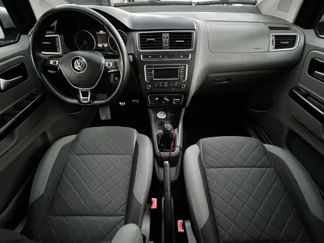 VOLKSWAGEN Fox 1.6 16V 4P MSI HIGHLINE FLEX, Foto 9